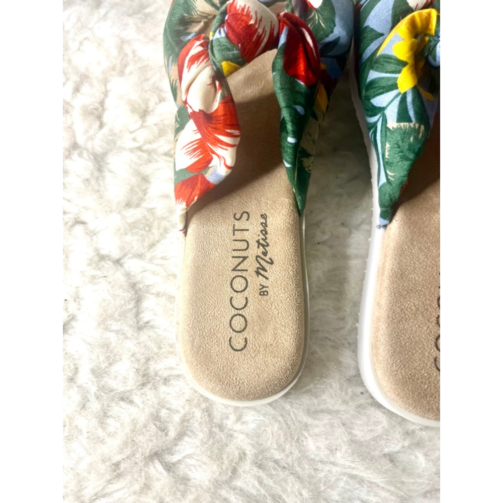 Coconuts by Matisse Tropical Knot Fabric Upper Women Size 9M - Picture 3 of 7